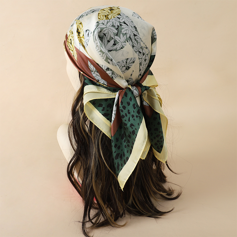70x70cm Women Scarf Silk Feeli - Scarf Silk Neck ulasan dan harga